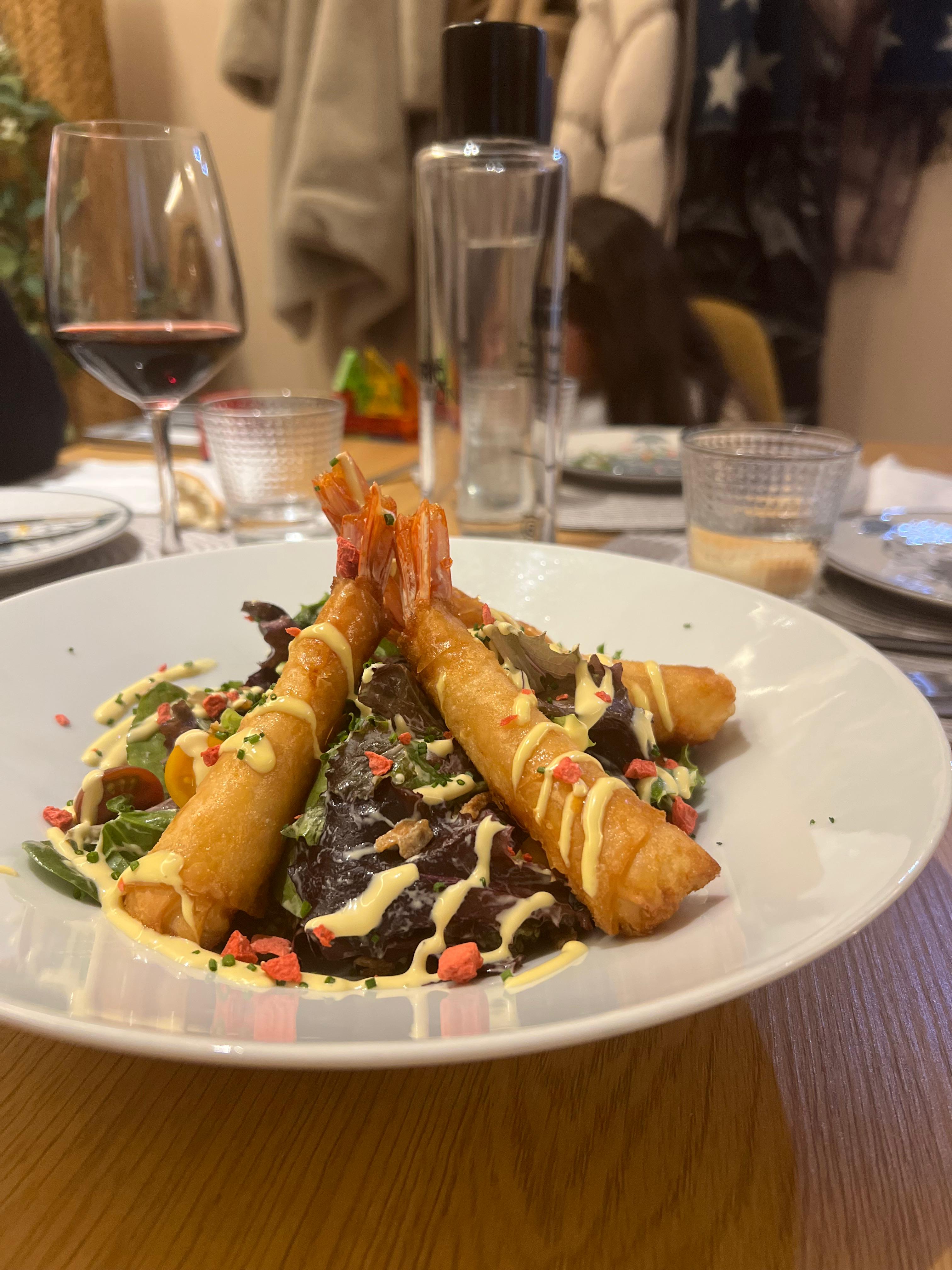 Ensalada de langostino crujiente